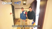 多纳鲁马傻眼了!球童自述潜伏毛巾旁顺走纸条,安保人员莫名背锅