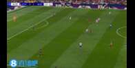 差点直接扳平了!奥尔莫单刀打门,被穆索及时出击封堵
