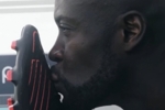 美职联传奇前锋卡马拉宣布退役:我踢球,纯粹是出于对足球的热爱