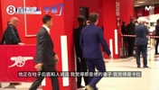 气质拉满!西蒙尼超模妻子现身伦敦,原来西蒙尼消失是陪妻子聊天