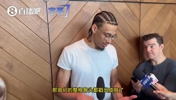 海斯谈范德彪受伤:骨头都戳出皮肤了,这是我见过最恐怖的脱臼