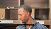 有人没剪指甲?😲G5莫布利在脸上留下了一道相当严重的划痕
