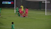 U17男足2-1反超沙特!何思凡头球摆度助攻,赵松源门前抢点破门!