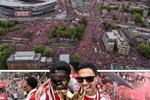 空前盛况!超150万人参加枪手英超夺冠游行,伦敦街头成红色海洋