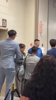 纽约名宿林疯狂!林书豪来到尼克斯主场观战总决赛
